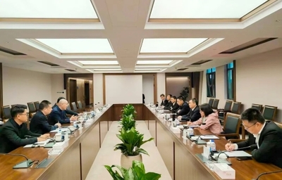 臨川區(qū)委書(shū)記吳宜文率隊(duì)赴浙江臺(tái)州、寧波開(kāi)展銅業(yè)專(zhuān)題招商引資活動(dòng)